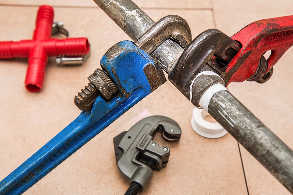 Mobile Home Repair Near Me: How to Find Qualified Local Help Without Overpaying
